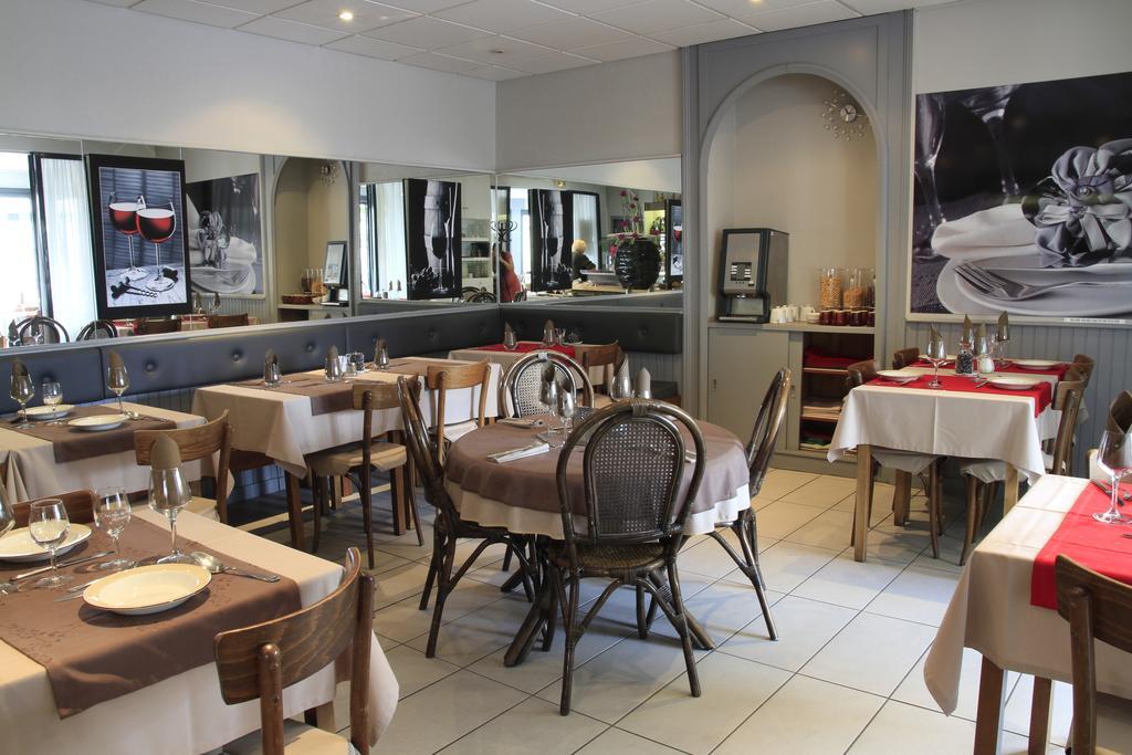 Hotel De La Grotte 엑스레뱅 외부 사진